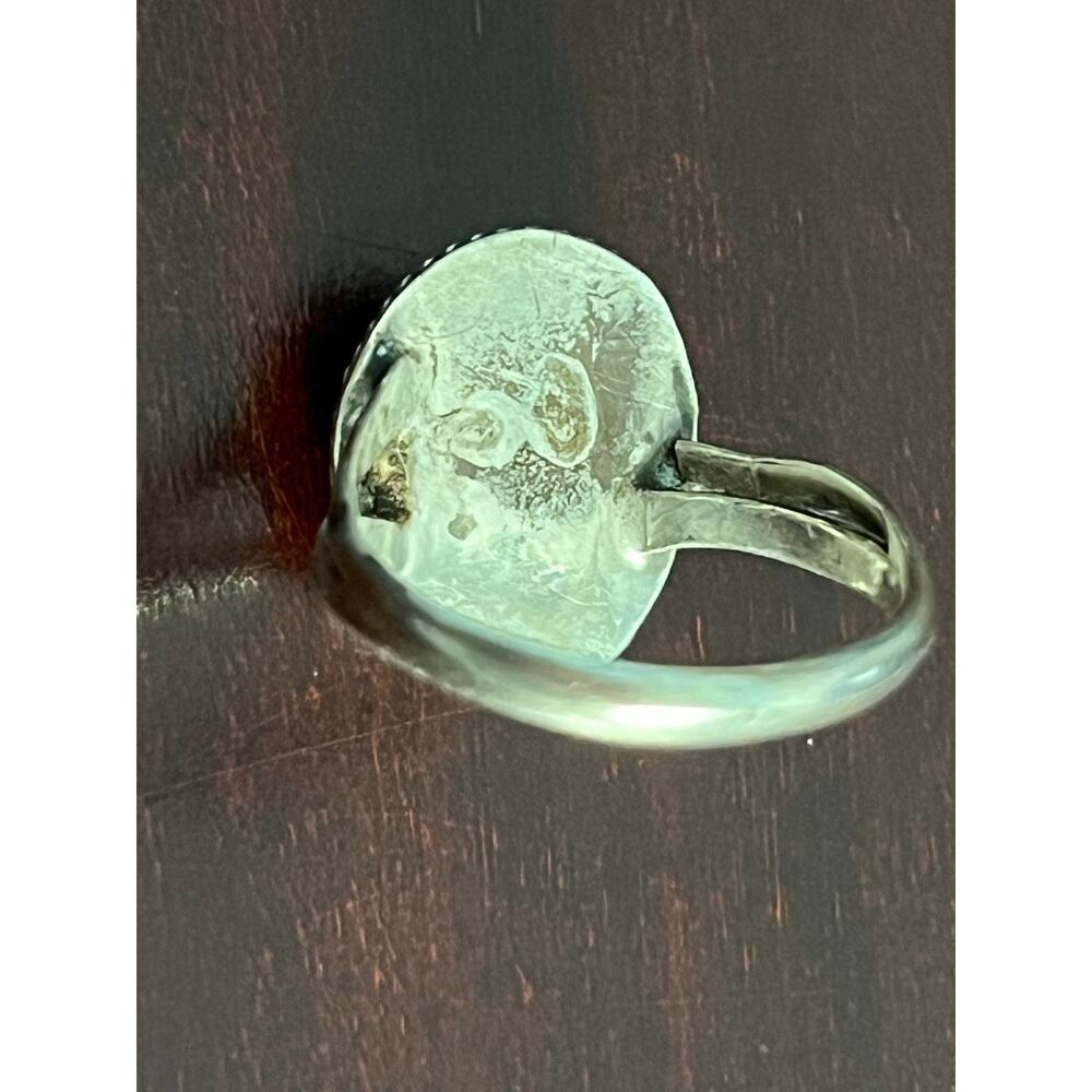 VTG Artisan Sterling Silver Coral Ring Size 7 Navajo Style Rope Bezel Southwest - Picture 8 of 9